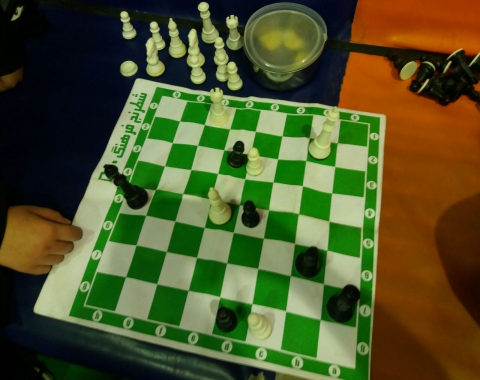 برگزاری مسابقه ی شطرنج درون مدرسه ای در کلاس 306
